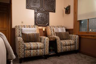 Riverboat Suites - Galena - 6