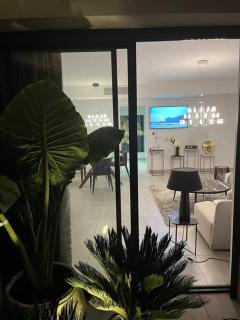 Horizon Bay - Pool - Fitness Room - Terrace - Cannes - 5