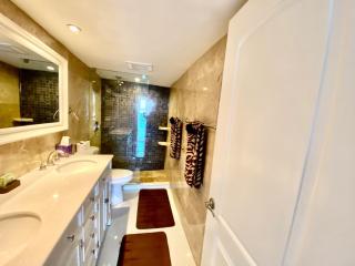 Look No Further!!! Amazing Condo - Fort Lauderdale - 1