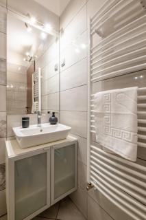 Modern Apartment 3 with Parking next to Bulgaria Mall - 1