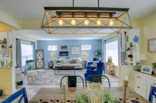Family Home, 1 Block to Lake Michigan Beach! - Sheboygan - 3
