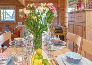 Pumpkin Lodge - Menai Bridge - 2