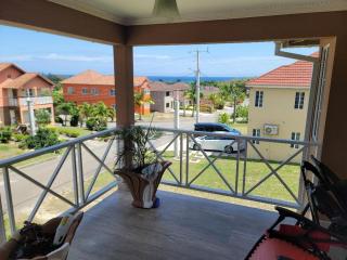 Soleil House with a View - Priory - 4