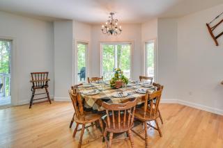 Seasonal Beach and Boat Dock Lake Hartwell Home! - Anderson - 3