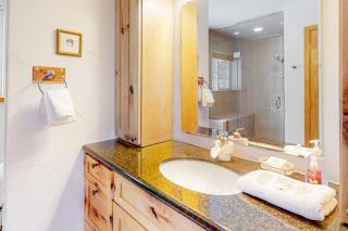 Wapiti Point - Main House - 7