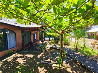 Micheck beach house - Tortuguero - 2