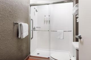 SpringHill Suites Providence West Warwick - West Warwick - 2