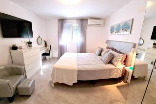The Luxury Villa at Pleamar 30 Holiday Rental, Punta Prima, Torrevieja - Torrevieja - 1