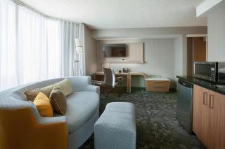Courtyard by Marriott Toronto Northeast/Markham - 4
