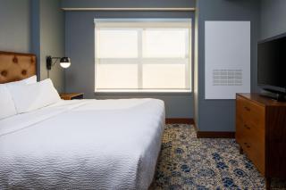 Four Points by Sheraton Louisville Airport - Louisville - 1