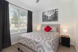 Pretty townhome 2 miles to Disney Private Pool 2555 - Orlando - 6