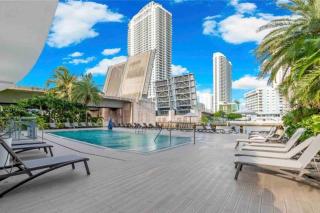 BeachWalk 1b 1b Incredible View apartment 1010A - Hallandale Beach - 9