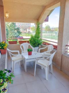 My Parents Guest House - Petrovec - 7