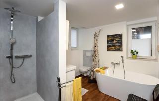 1 Bedroom Gorgeous Apartment In Suhl - Suhl - 1