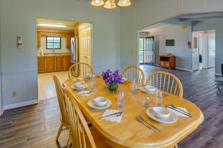 Quaint Asheboro Home about 1 Mi to North Carolina Zoo! - 9
