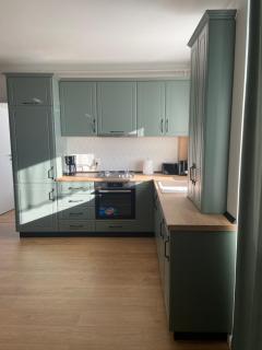 FOCUS APARTAMENT - Floreşti - 1
