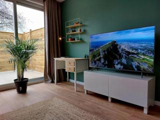 Logement calme et élégant Netflix Parking privé, garage à vélos - 0