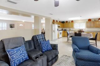 The Home on Tyson Lake Drive - Jacksonville - 1