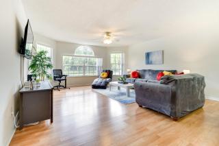 Condo with Pool Access and Patio 8 Mi to Disney! - Kissimmee - 5
