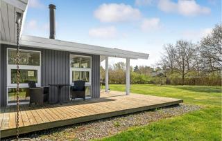 3 Bedroom Pet Friendly Home In Knebel - 8