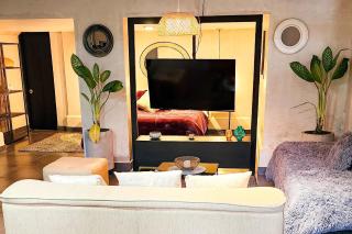 Monet Luxury Loft - 2