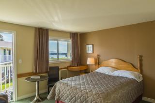 Alpine Motor Inn - 5