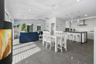 North Facing Apartment Unit 2 13 Angler Street Noosa Heads - 5