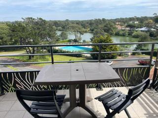 Studio spacieux 40m² à Anglet : proche plage, piscine, golf, pour 4 pers avec parking et wifi - FR-1-239-685 - 1