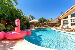 Spaces Sunny Oasis 4BR Retreat with 2 King Beds, Amazing Pool, near South Florida Beaches - Deerfield Beach - 7