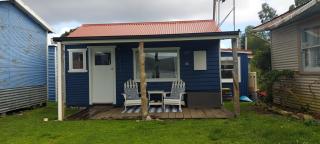 The Artists Cottage - absolute waterfront - Strahan - 7