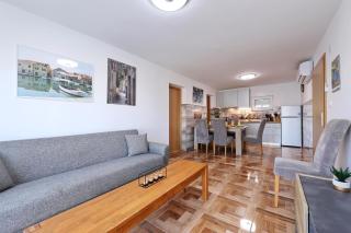 Apartments Oliva - Vrsi - 2
