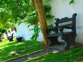 A One Calm Palace - 3