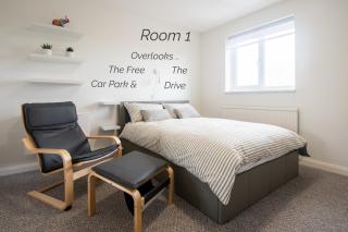 Town House Chantry - With Self Check In and Free Parking - Rooms at ipswichdigs - Ipswich - 1