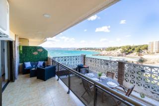 1ºlineaMar-exclusive-BBQ-wifi-Relax-PortAventura6 - 0