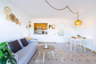 1ºlineaMar-exclusive-BBQ-wifi-Relax-PortAventura6 - Salou - 5