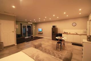 Clifton Home - Richards Bay - 8