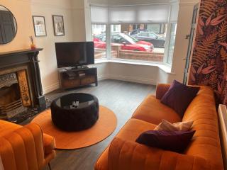 Lovely 2 Bed Full House By The Beach - Liverpool - 5