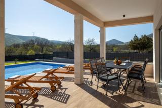 Villa Big Garden - Primorski Dolac - 1