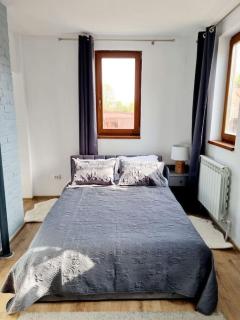 Cozy apartment near city center - Bucarest - 8