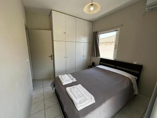 La Vita apartments-near airport & sea - Artemida - 3