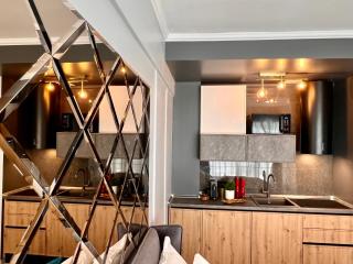 Blue Luxury Studio - Mamaia - 1