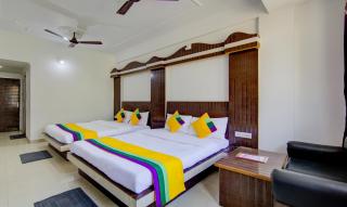 Itsy Hotels Satya Shree - 2