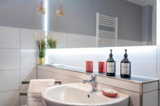 Golden Design Apartment, Zentral, Familie und Business, 1000 Mbit - Duisburg - 8