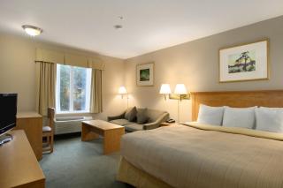 Days Inn & Suites by Wyndham Thunder Bay - 3