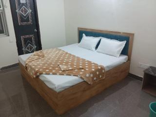 VRINDA KUNJ ASHRaYAM - 1