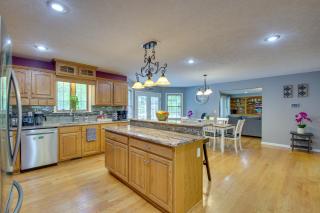 Massanutten Home Rental with Sauna and Game Room! - McGaheysville - 2