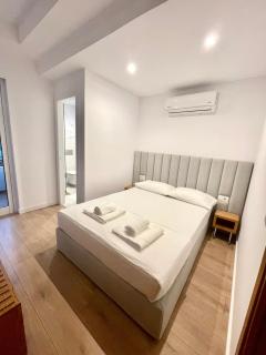 Hotel Aulona - Saranda - 0