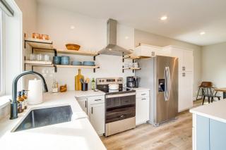Charming Florence Home with Fire Pit and River Views! - Florence - 8