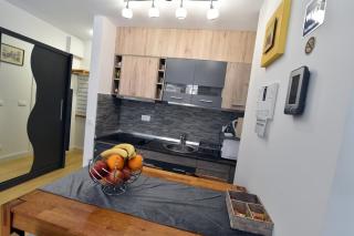 Tayson Square Dorcol New Location free garage - Belgrado - 5