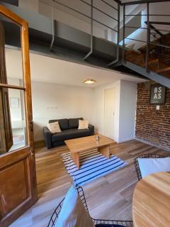 DUPLEX con diseño en el corazon de Bahia Blanca - 8